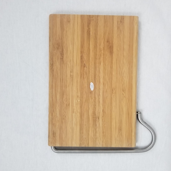 Set of two small cheese cutting boards - Picture 7 of 12